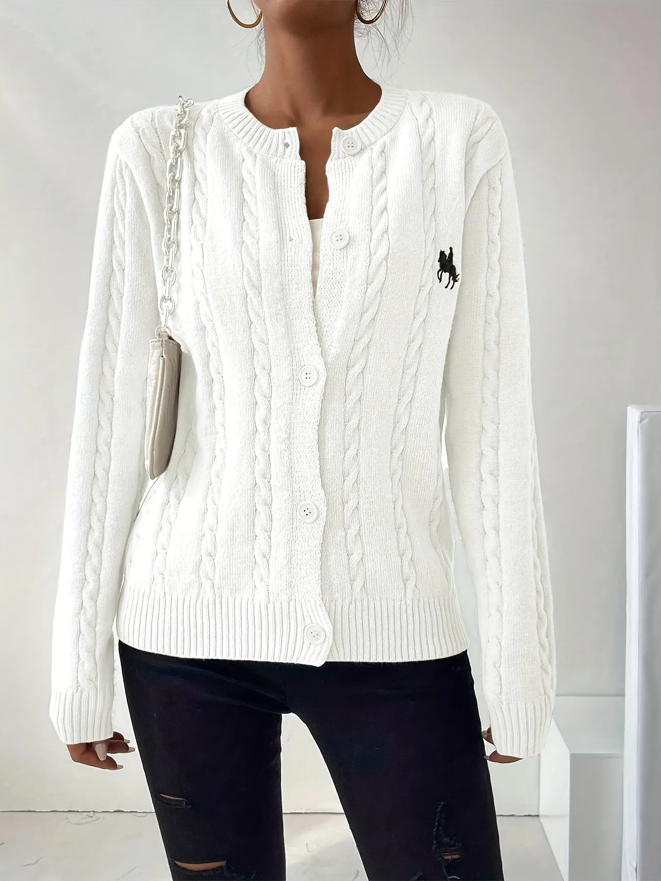 Cozy Cable Knit Button-Front Cardigan – Perfect for Spring & Fall