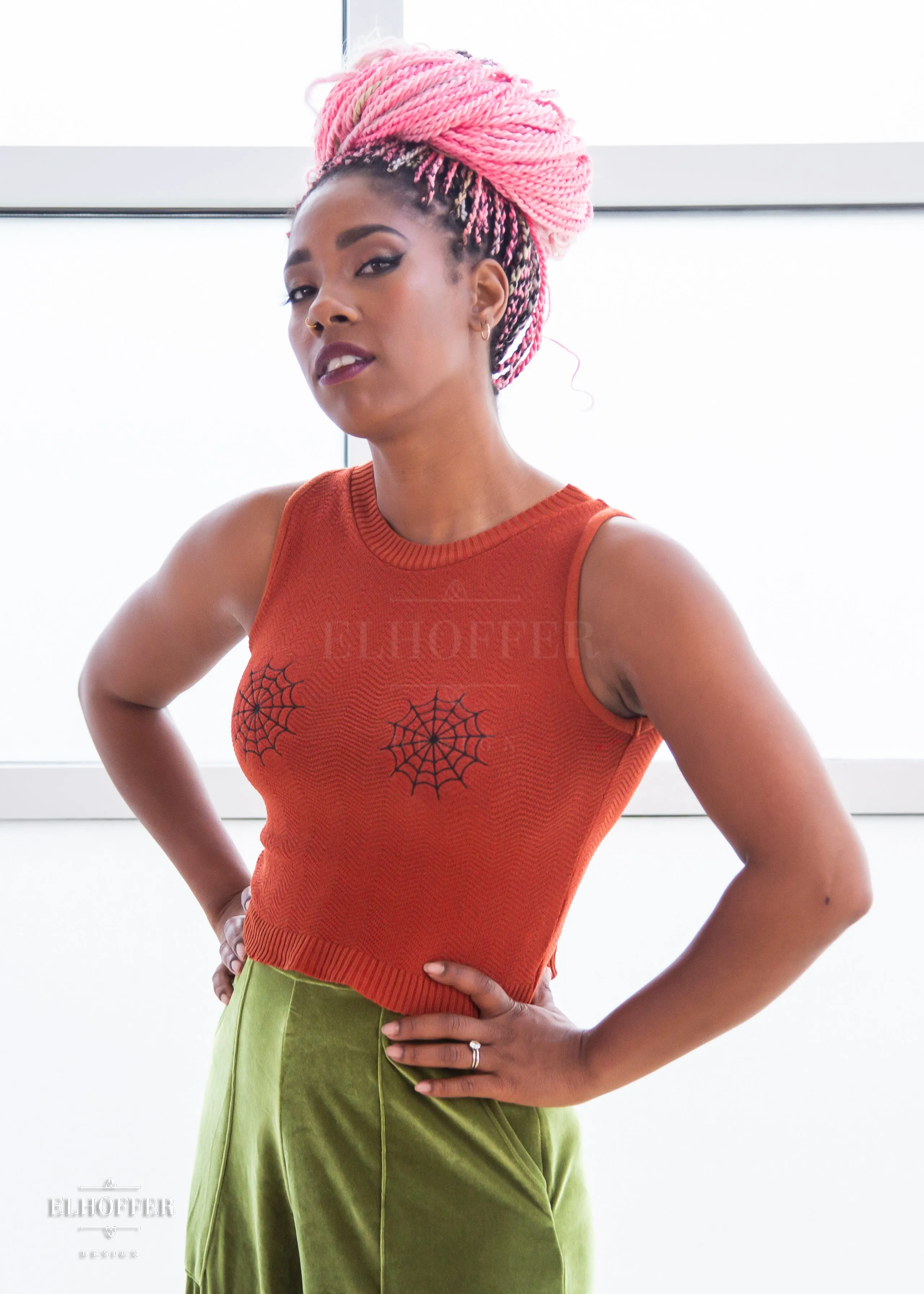 Essential Susan Crop Top - Dark Rust Spider-Bewbs