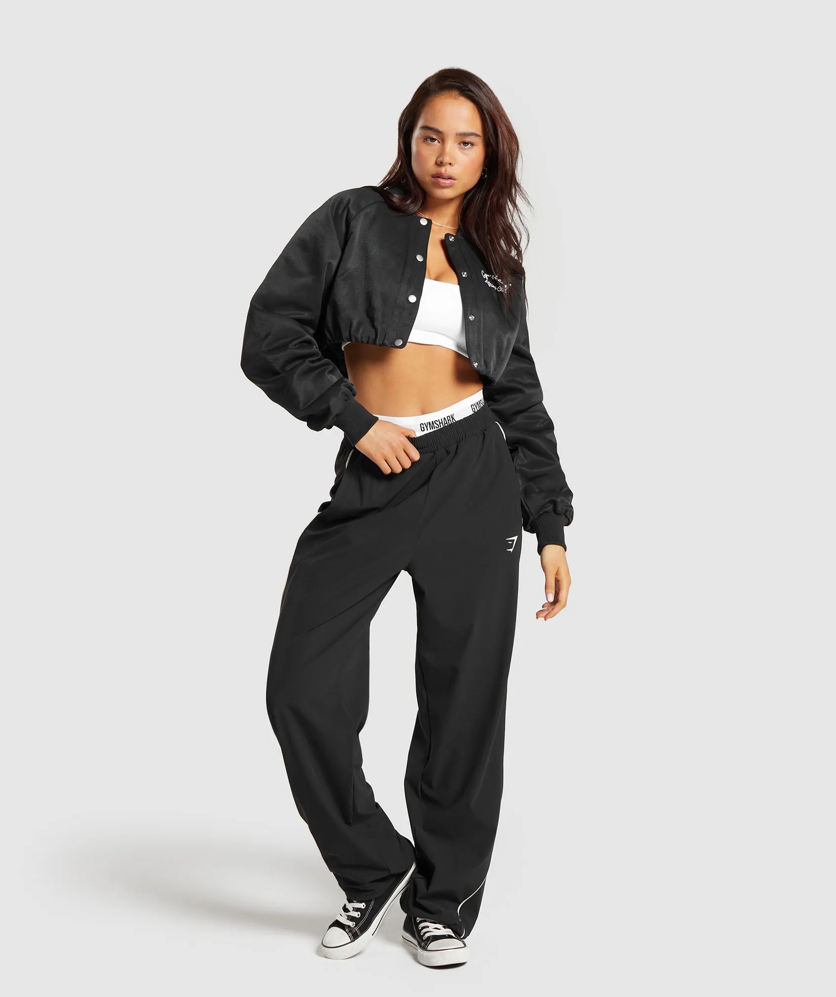 Gymshark Cropped Bomber Jacket - Black