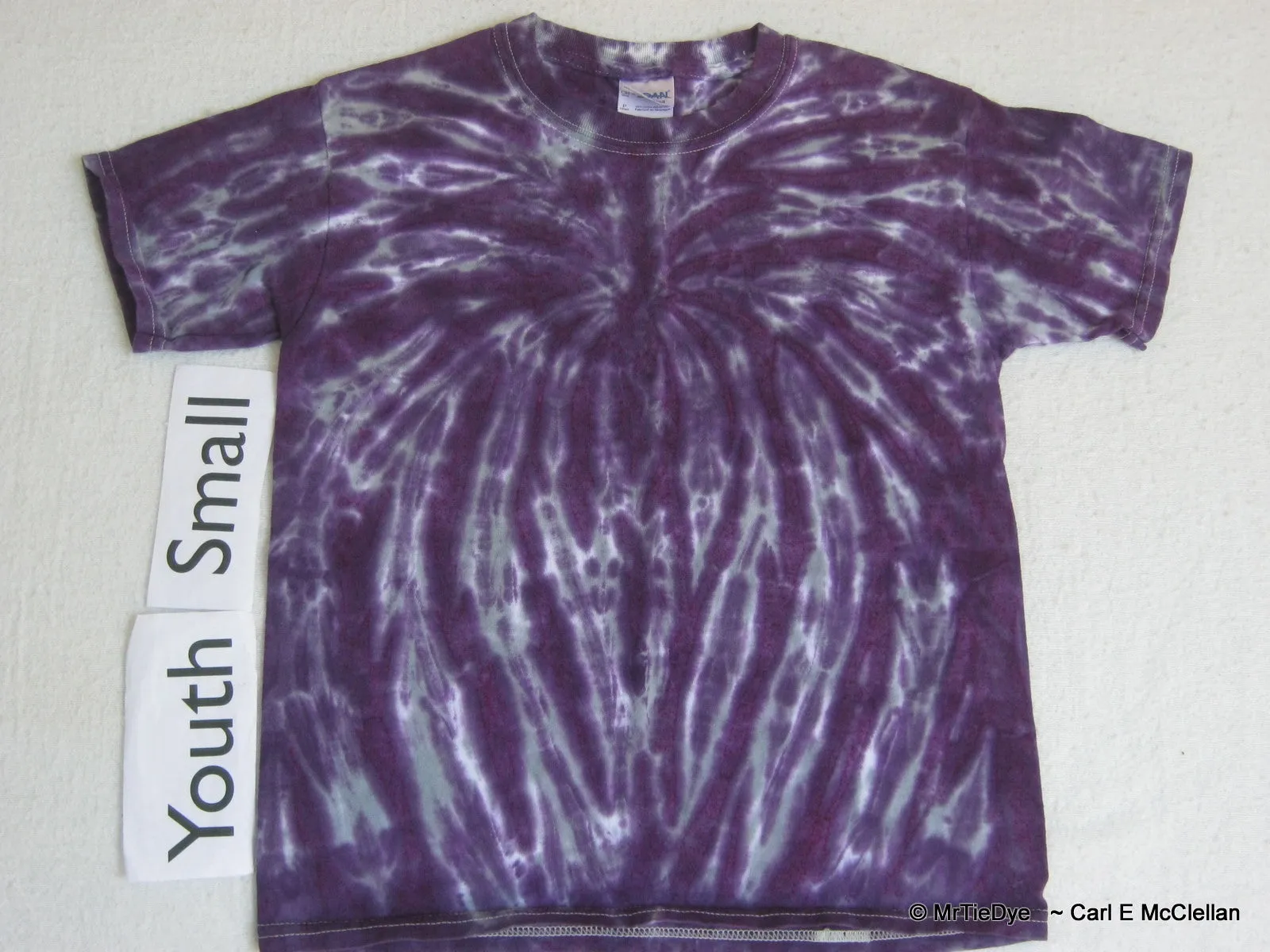 Youth Small Tie-Dye Spider Tee